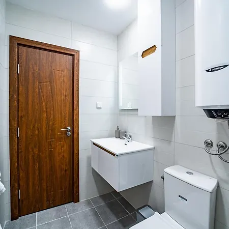 Brand New Downtown Appartamento *